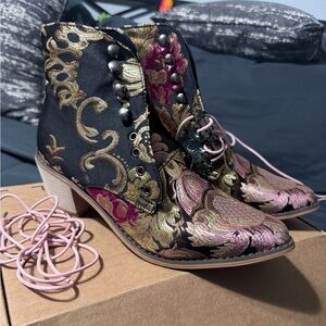 Floral Embroidered Ankle Boots